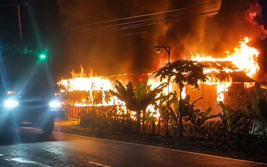 Kebakaran melalap bangunan di Simpang Tiga Mataraman, terhalau jauh lokasi dan sumber air