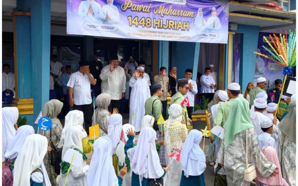 Wabup Banjar lepas Pawai Hijriah 1448 H, perkuat karakter religius masyarakat