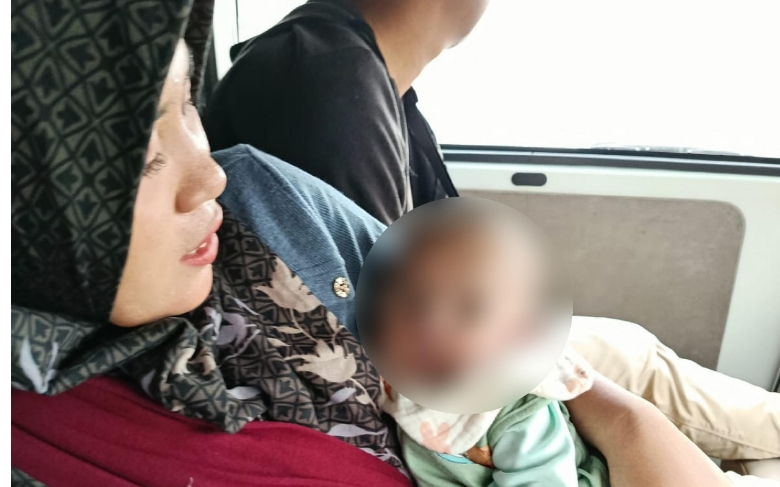 Bayi Nazhan dirujuk ke Jakarta, keberangkatan sempat tertunda