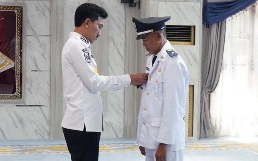Abdul Wahab Sya’rani resmi dilantik jadi Pambakal PAW Desa Tambak Danau .