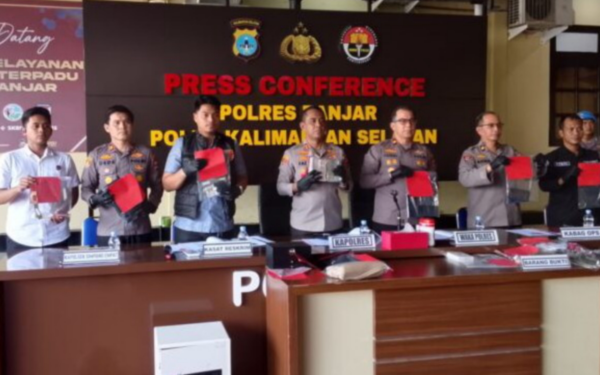 Polres Banjar tangkap pasangan suami istri perampok brankas Rp 3,5 miliar